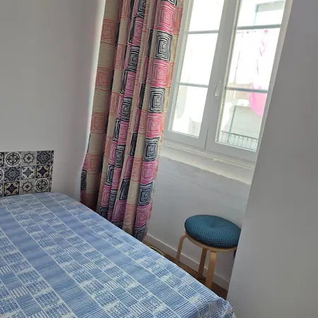 Apartament Alfama Valle